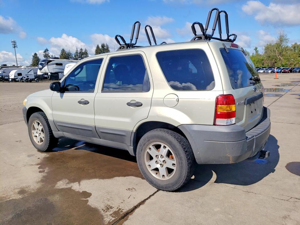 2005 Ford Escape xls