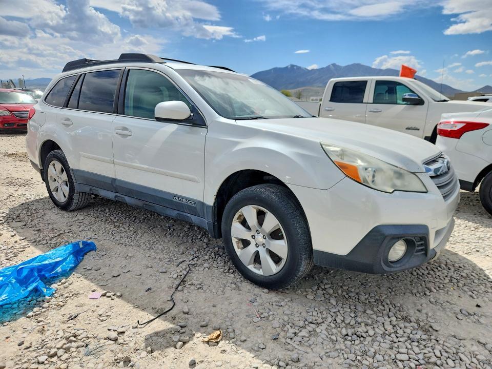2013 Subaru Outback 2.5i Limited