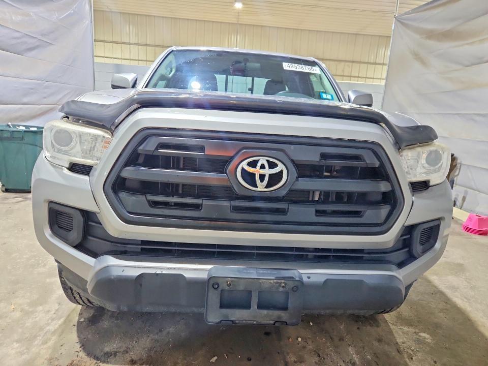 2016 Toyota Tacoma SR