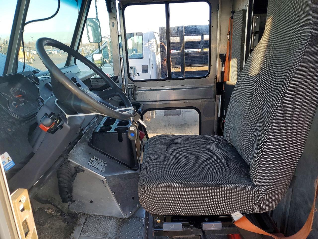 2021 Freightliner MT45 Delivery Van