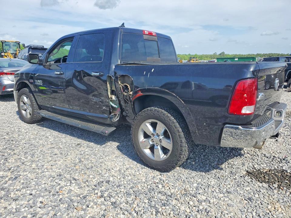 2015 Dodge RAM 1500 SLT