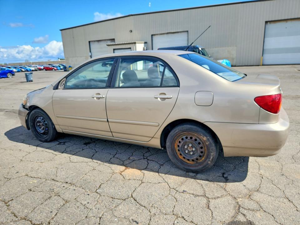2004 Toyota Corolla le