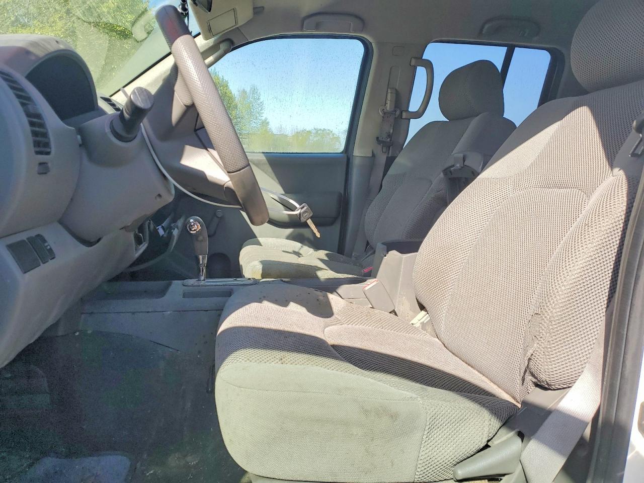 2006 Nissan Frontier SE