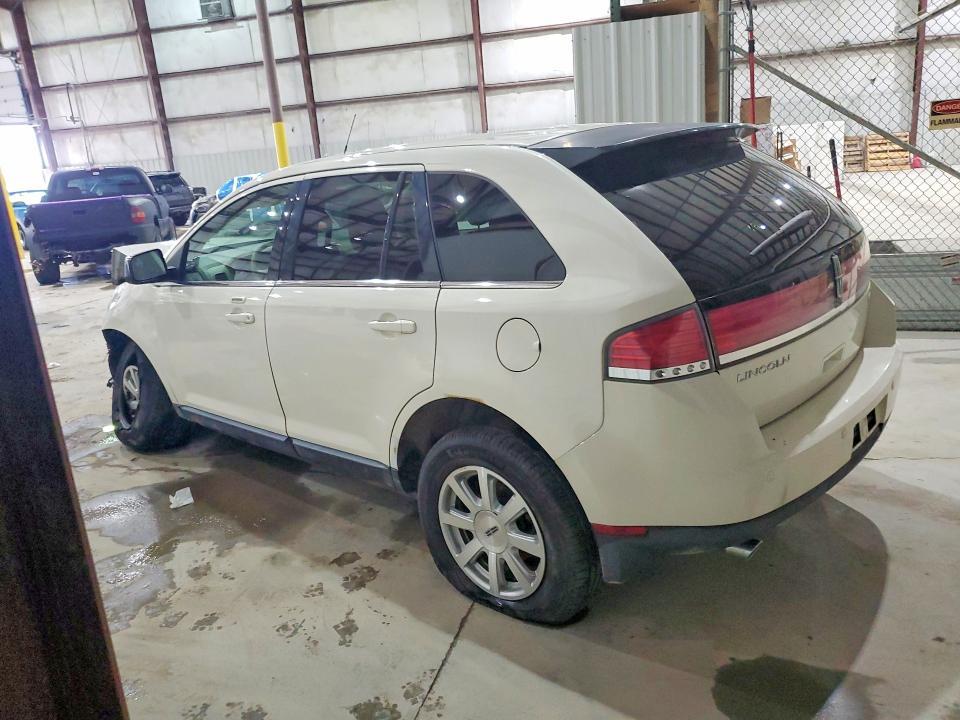 2007 Lincoln Townhouse MKX