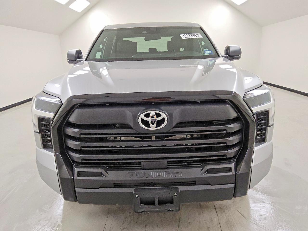 2025 Toyota Tundra SR