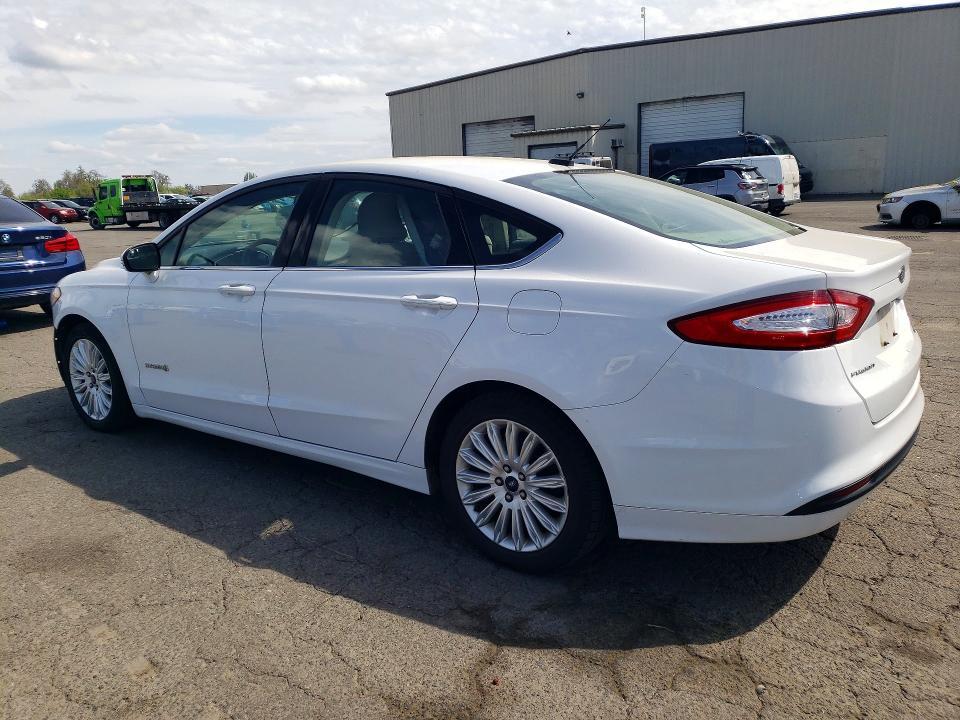 2016 Ford Fusion se Hybrid