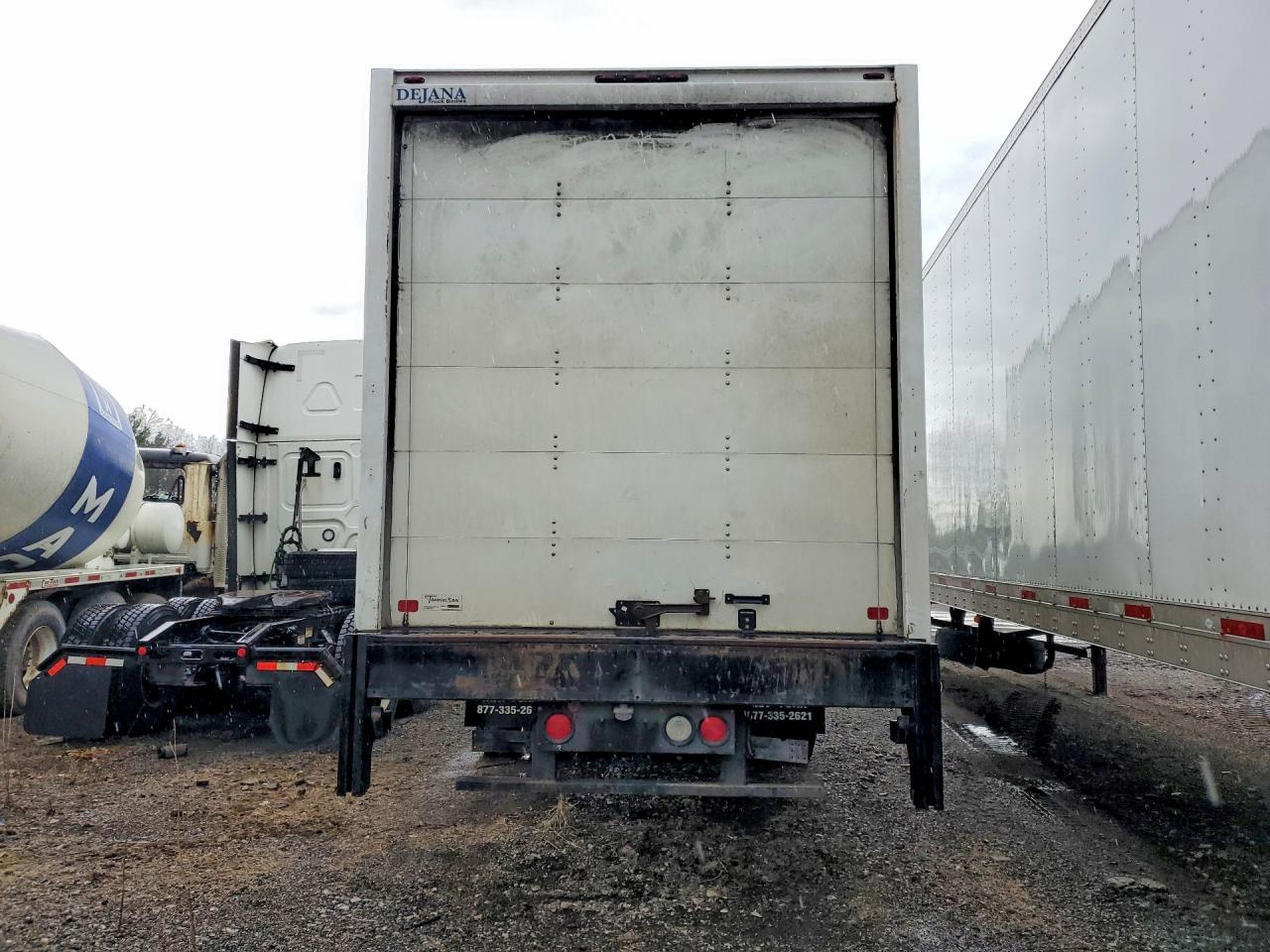 2021 Ford F650 Super Duty BOX Truck
