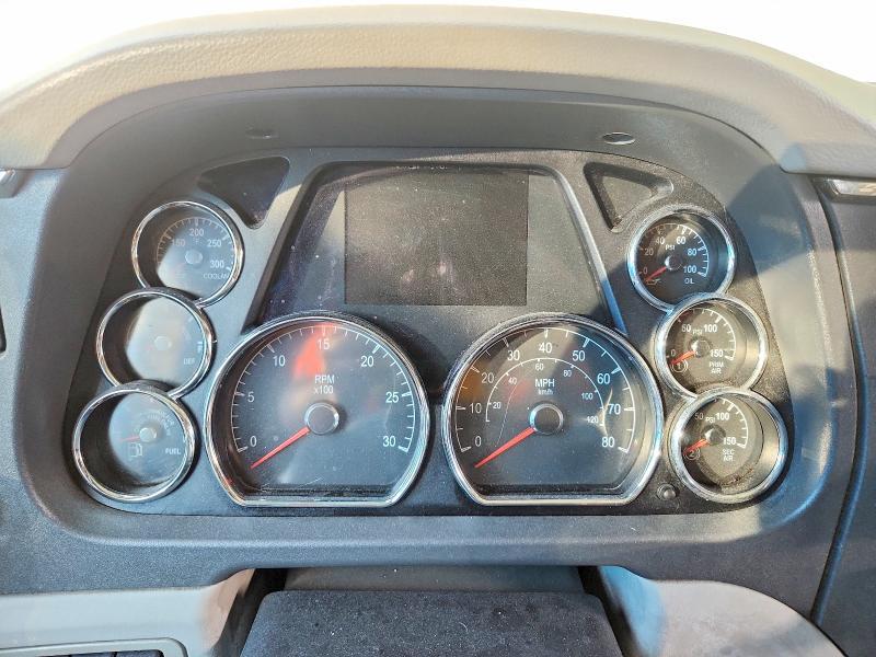 2019 Peterbilt 579 Truck Cab AND Chassis