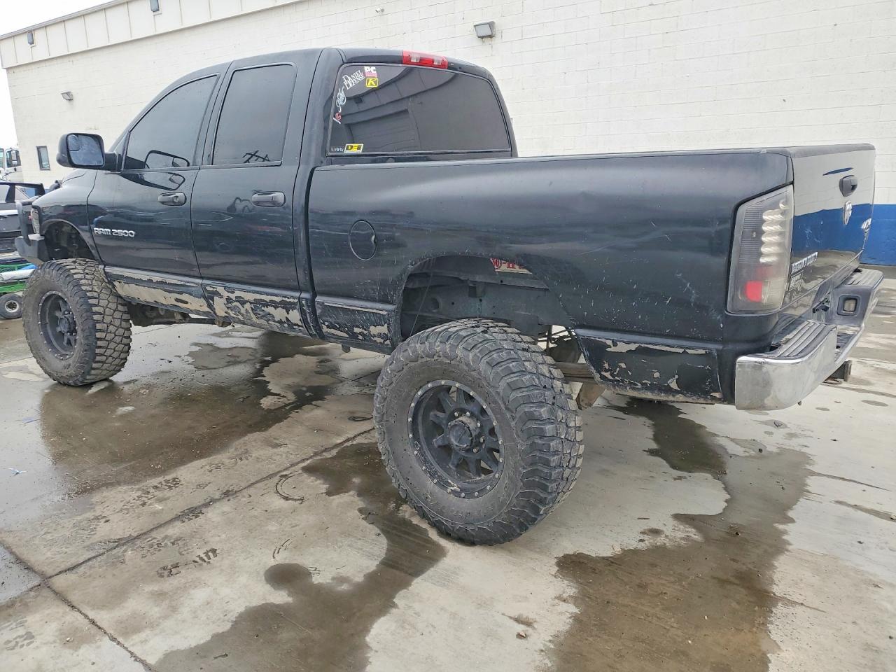 2005 Dodge RAM 2500 ST
