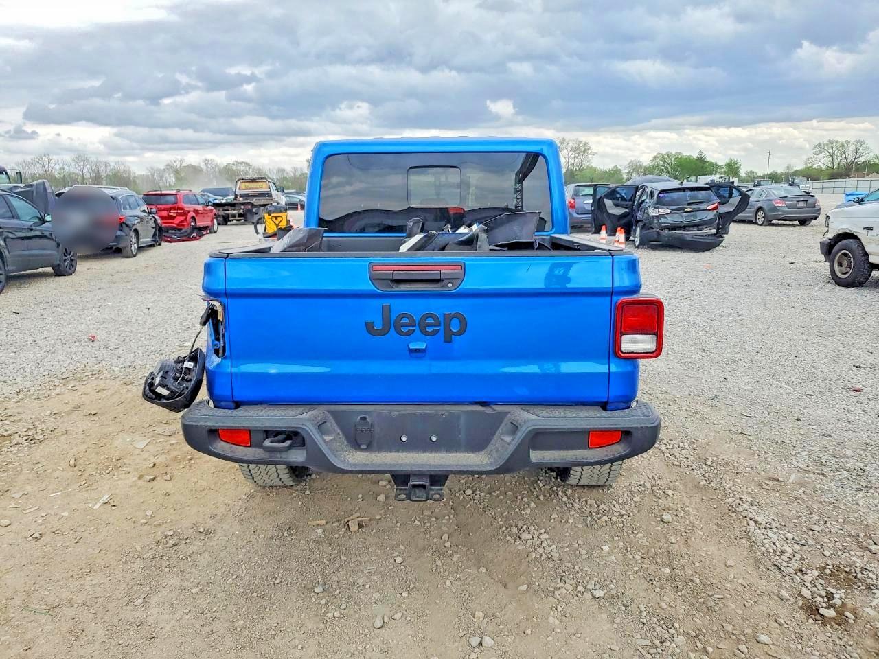 2025 Jeep Gladiator Sport