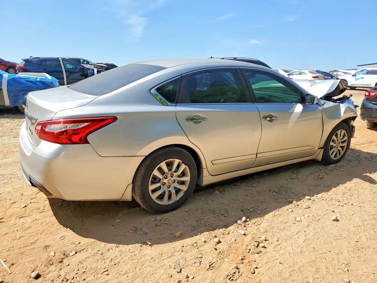 2016 Nissan Altima 2.5 s