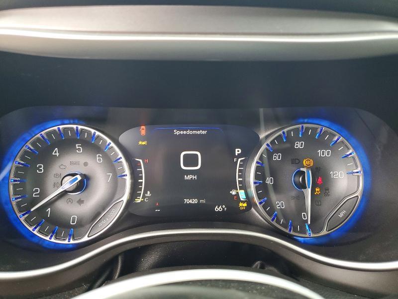 2021 Chrysler Pacifica Touring l