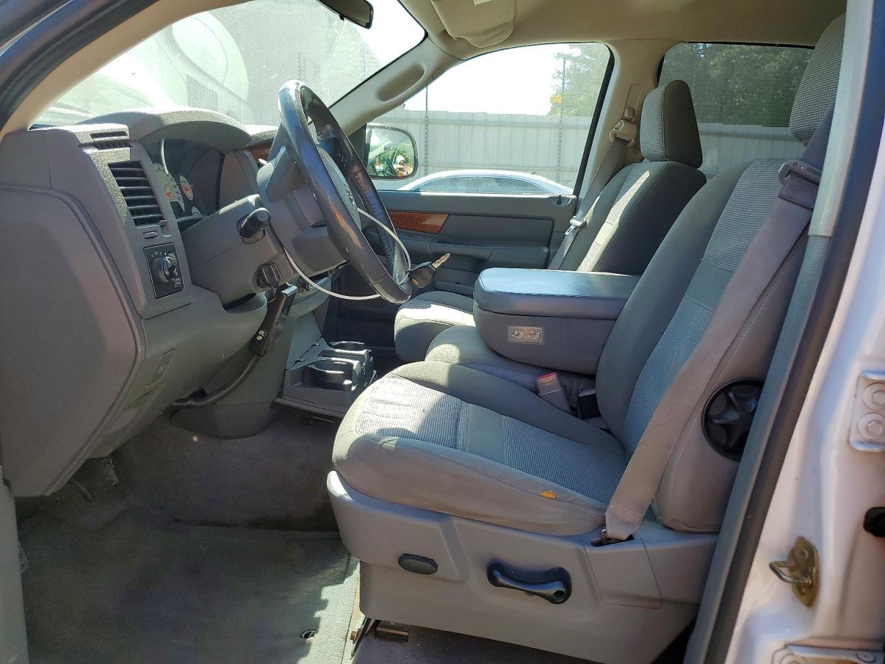 2006 Dodge RAM 1500 ST