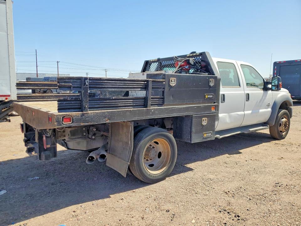 2016 Ford F550 Super Duty Flatbed Truck