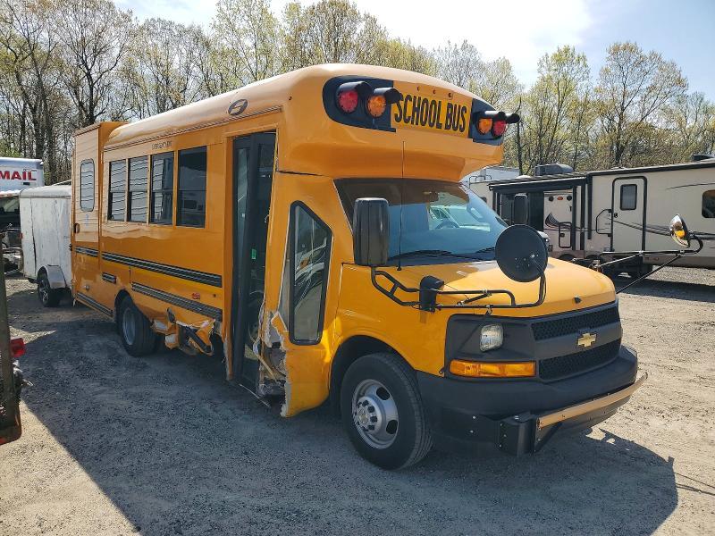 2017 Chevrolet Express G4500