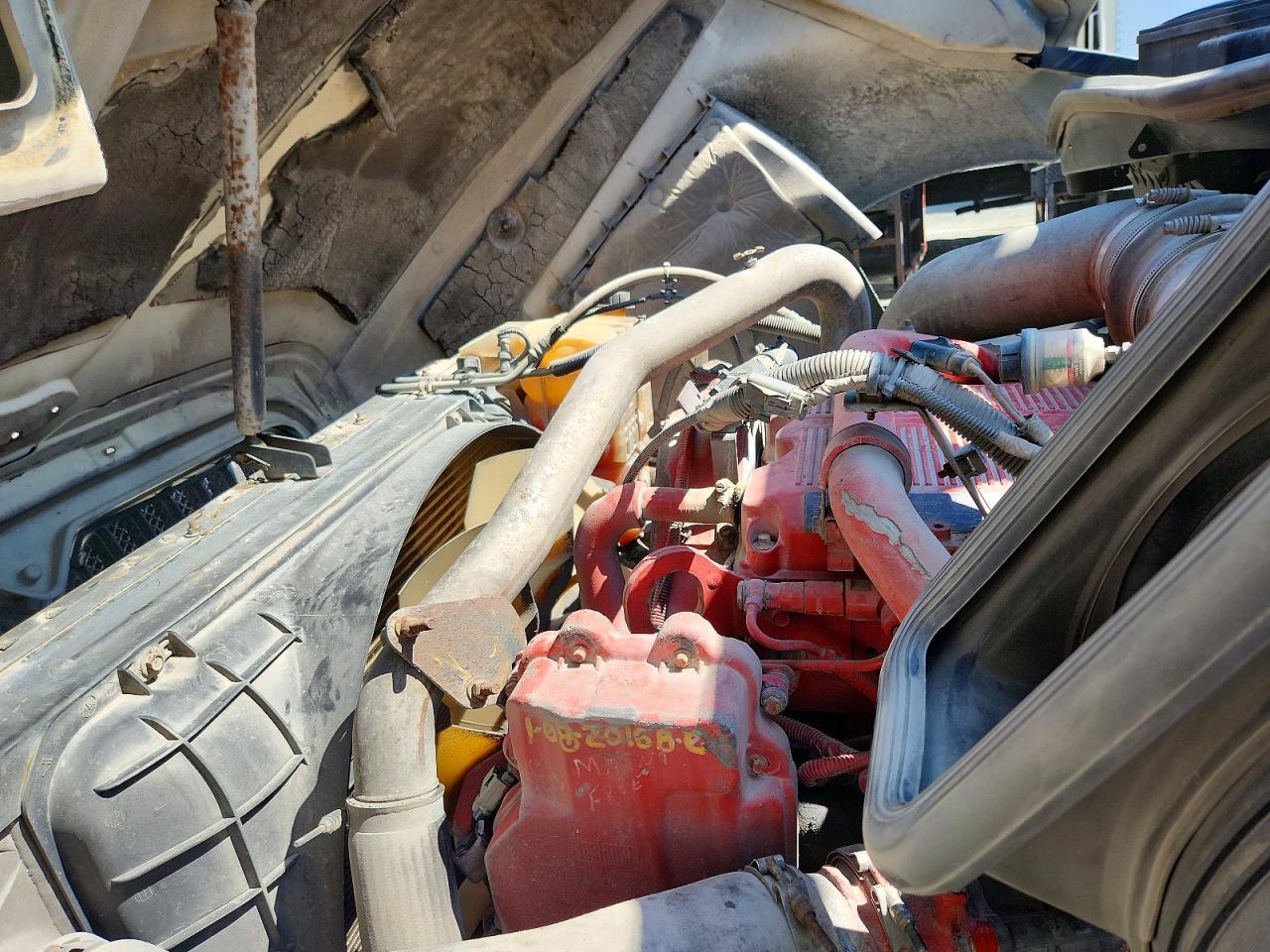 2014 International Prostar Semi Truck