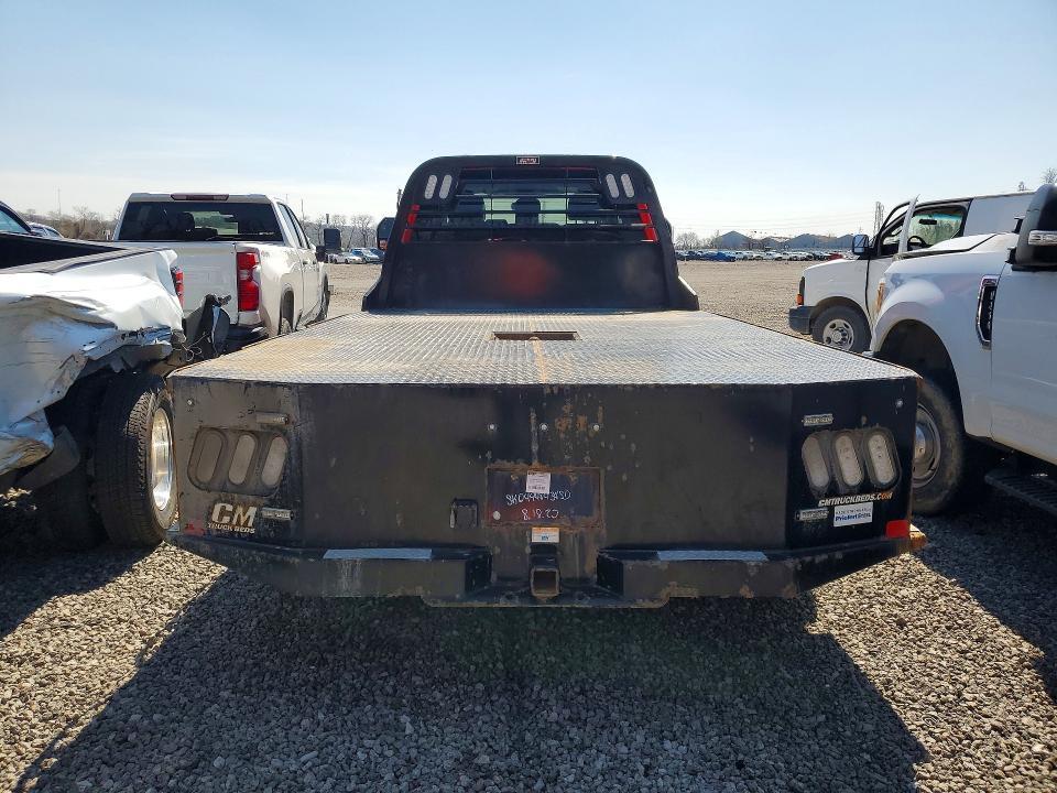 2023 Ford F550 Super Duty Flatbed Truck