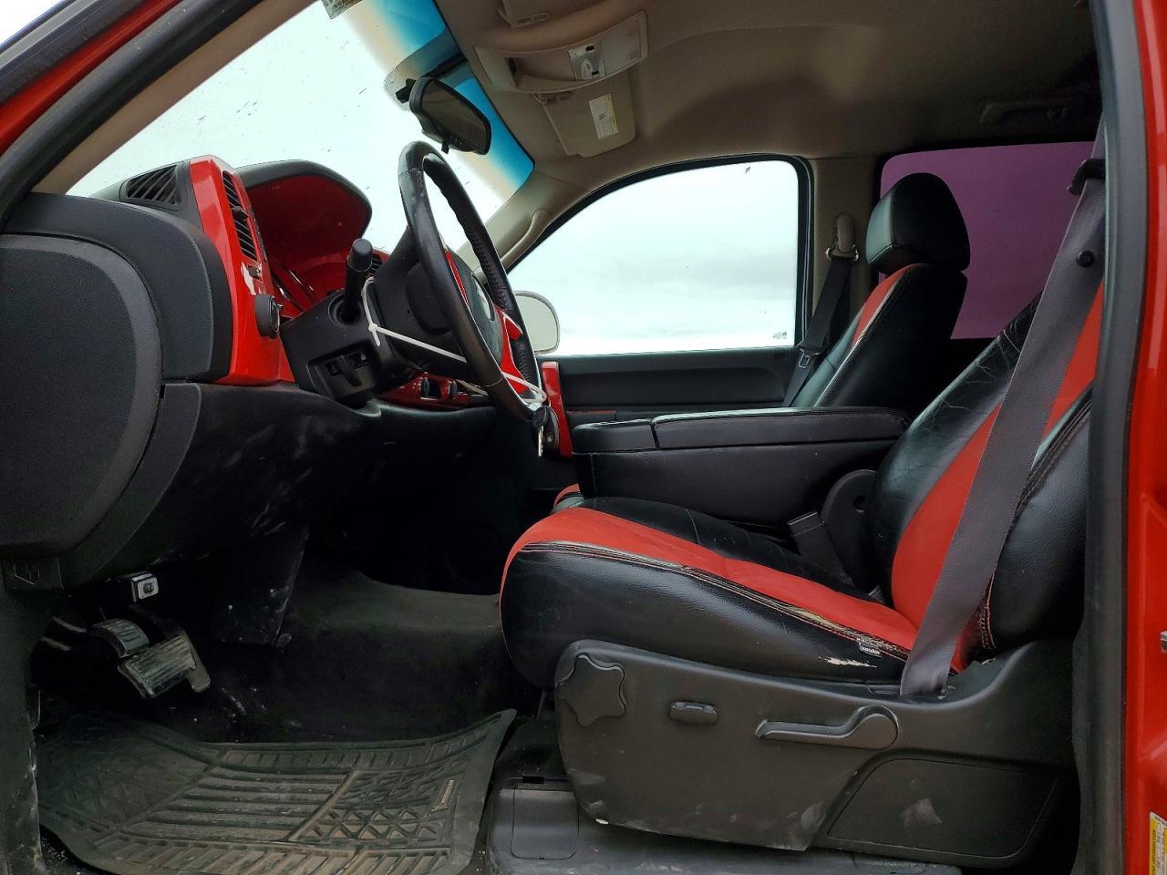 2011 Chevrolet Silverado C1500 LT