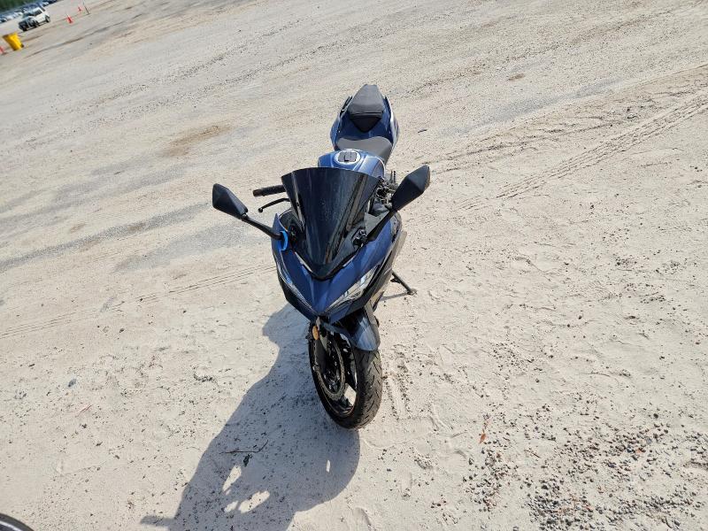 2023 Kawasaki EX400