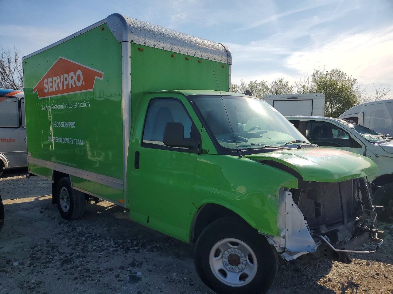 2023 Chev Express G3500
