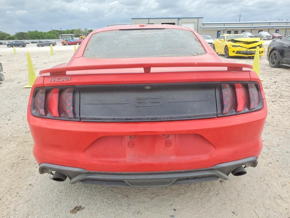 2020 Ford Mustang
