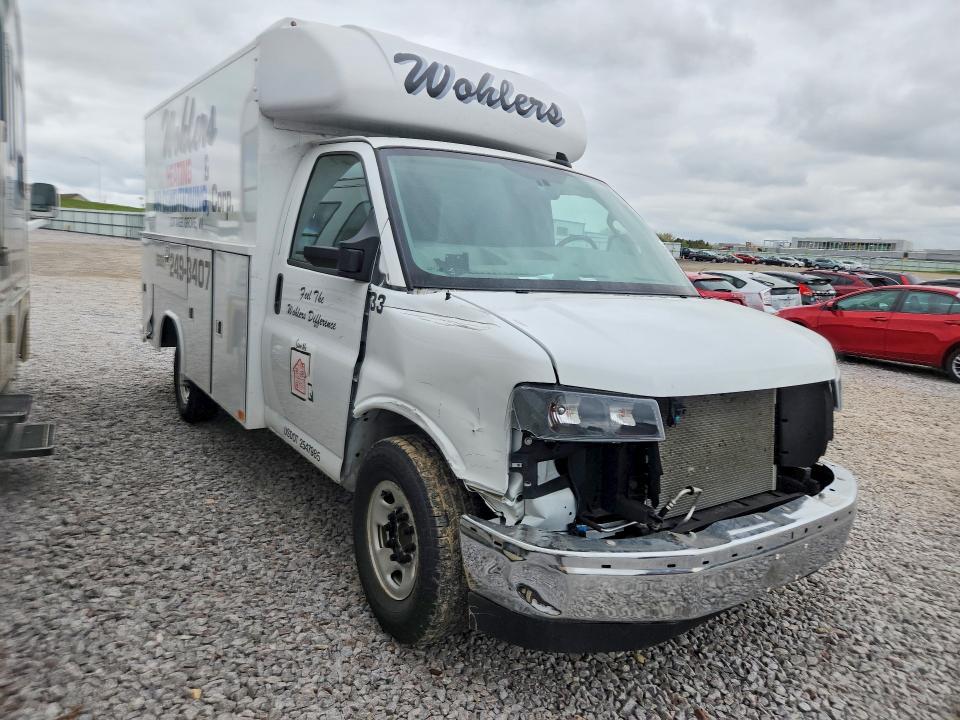 2023 GMC Savana Delivery Van