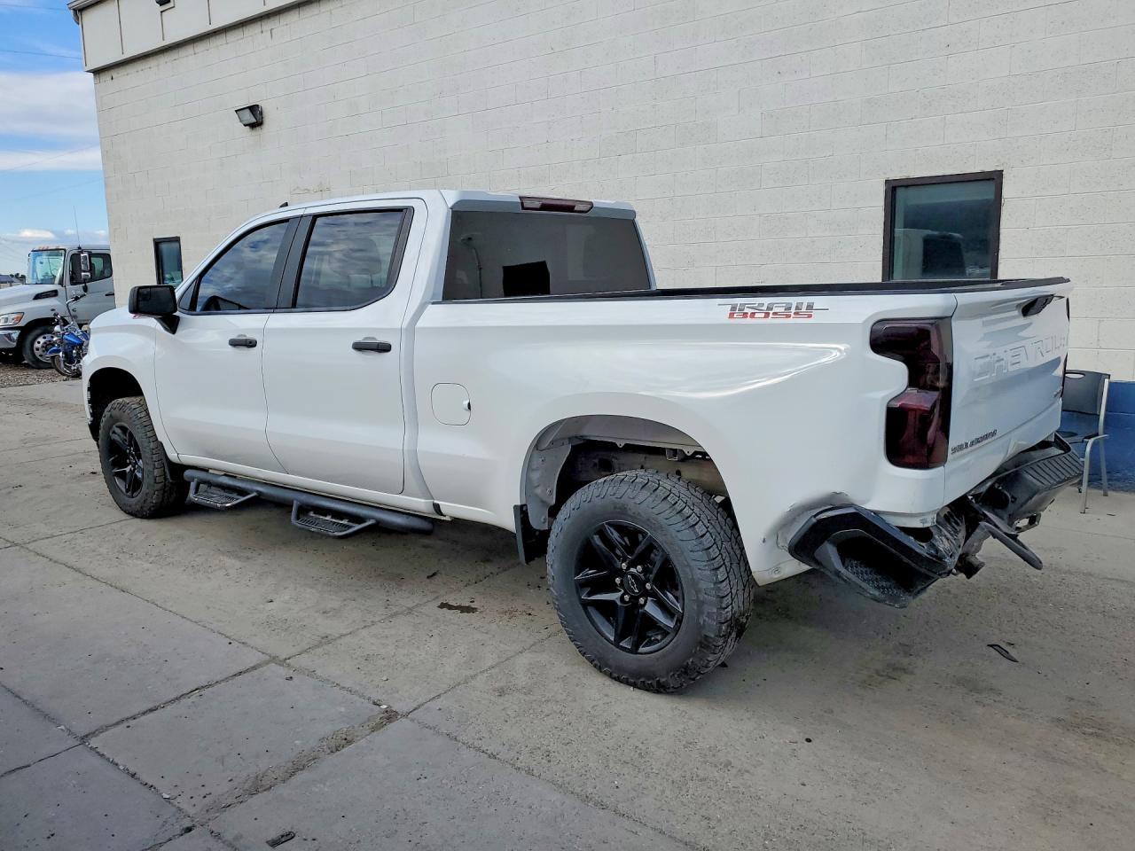 2020 Chevrolet Silverado K1500 Trail Boss Custom