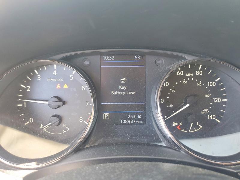 2020 Nissan Rogue sv