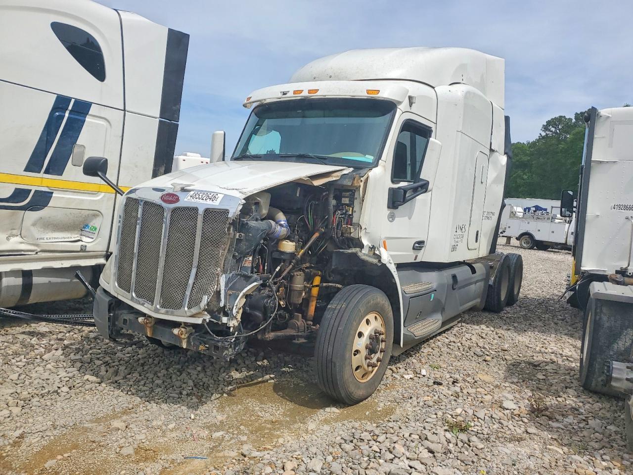 2018 Peterbilt 579 Semi Truck
