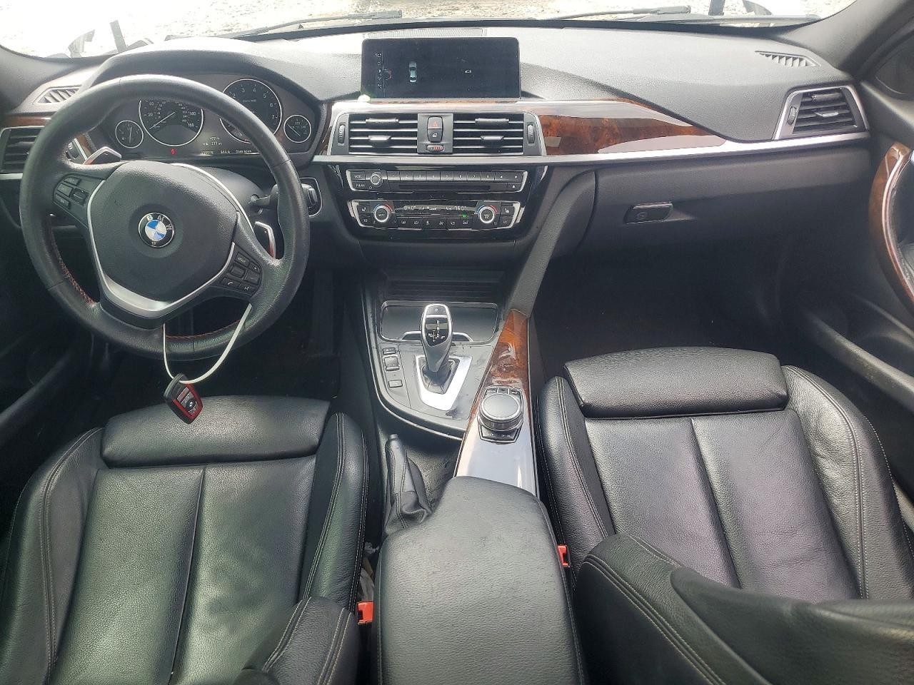 2017 BMW 330 xi