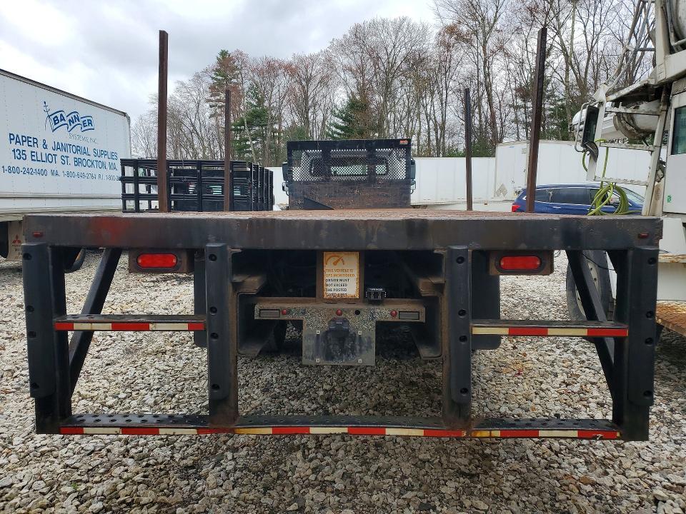 2020 Freightliner Business Class M2 Flatbed Truck