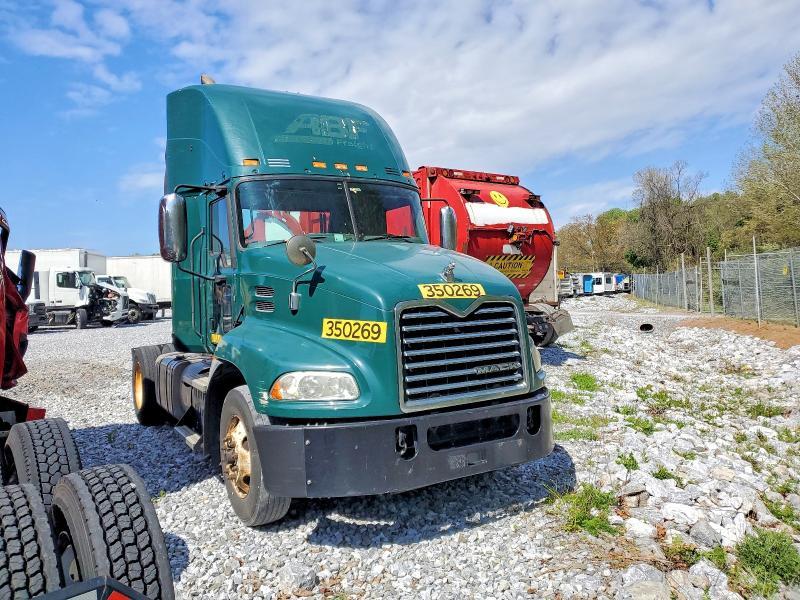 2016 Mack 600 CXU600