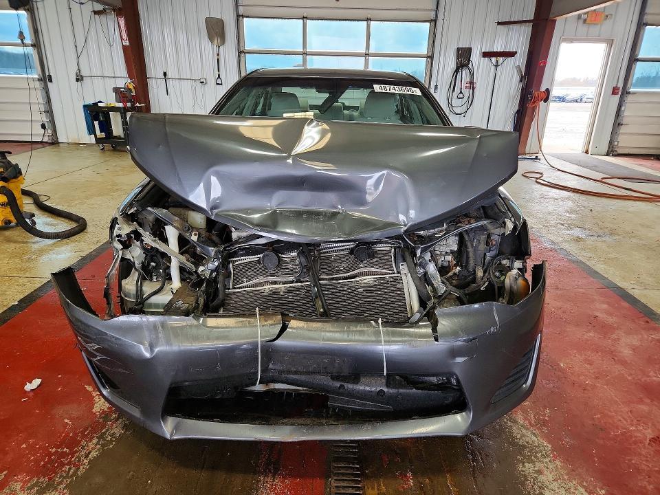 2012 Toyota Camry Hybrid le