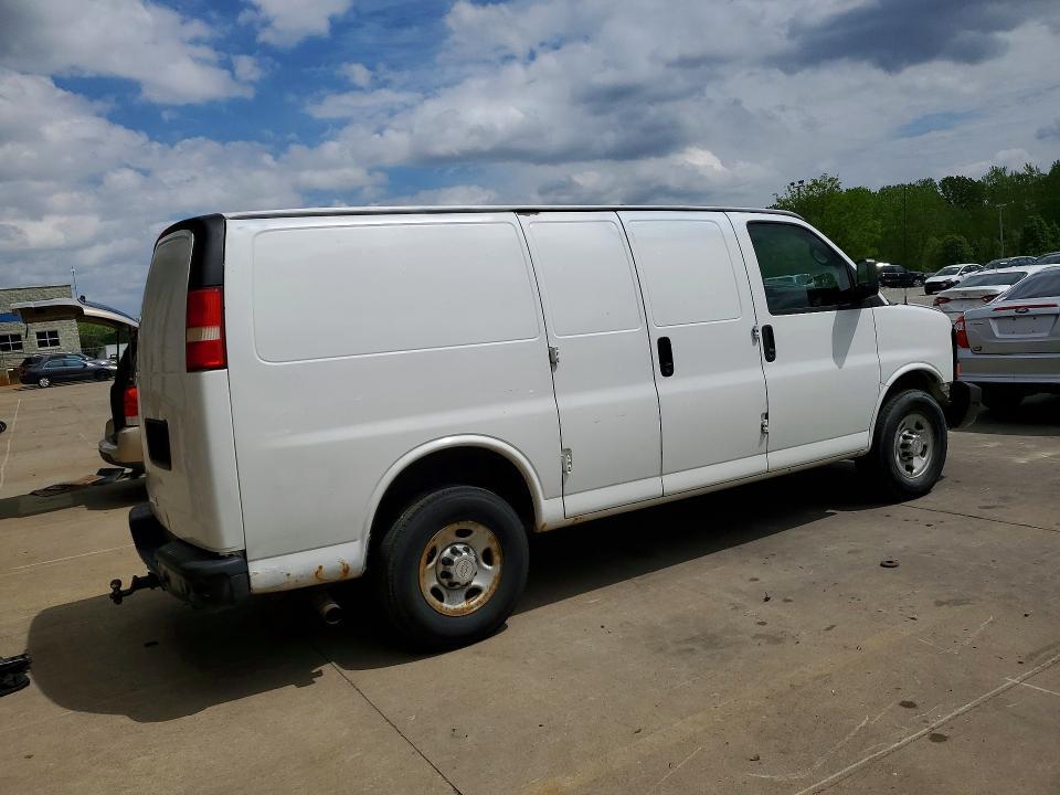 2010 Chev Express G2500
