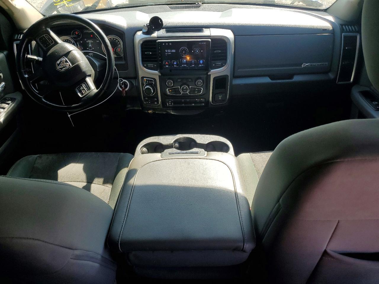 2018 Dodge RAM 1500 SLT