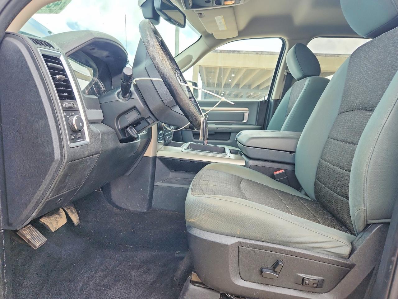 2014 Dodge RAM 1500 SLT