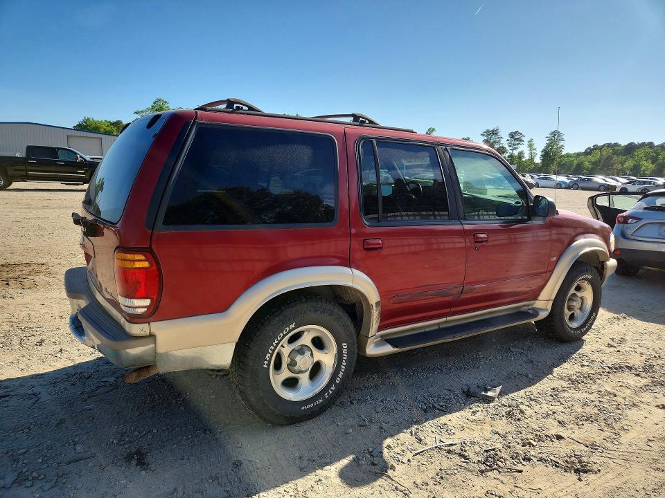 1999 Ford Explorer