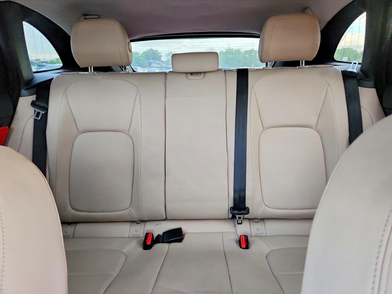 2018 Jaguar F-pace Premium 25T