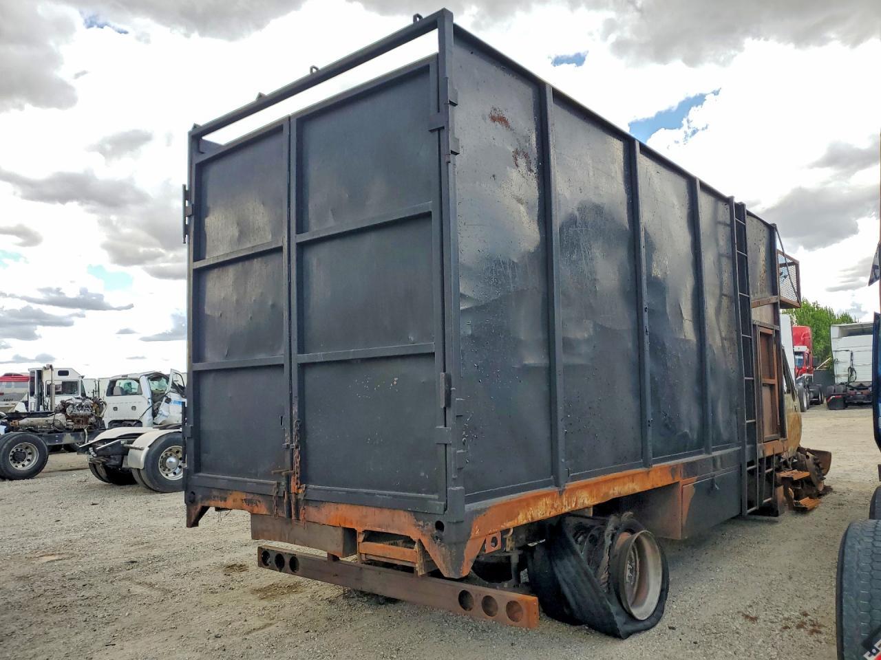 2018 International MA025 BOX Truck