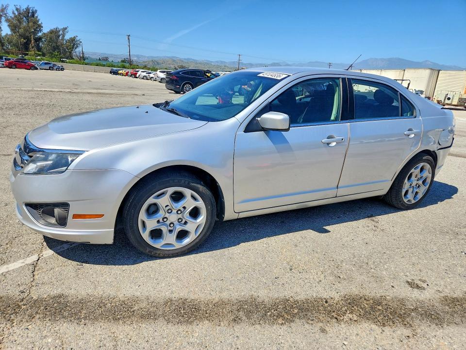 2011 Ford Fusion se