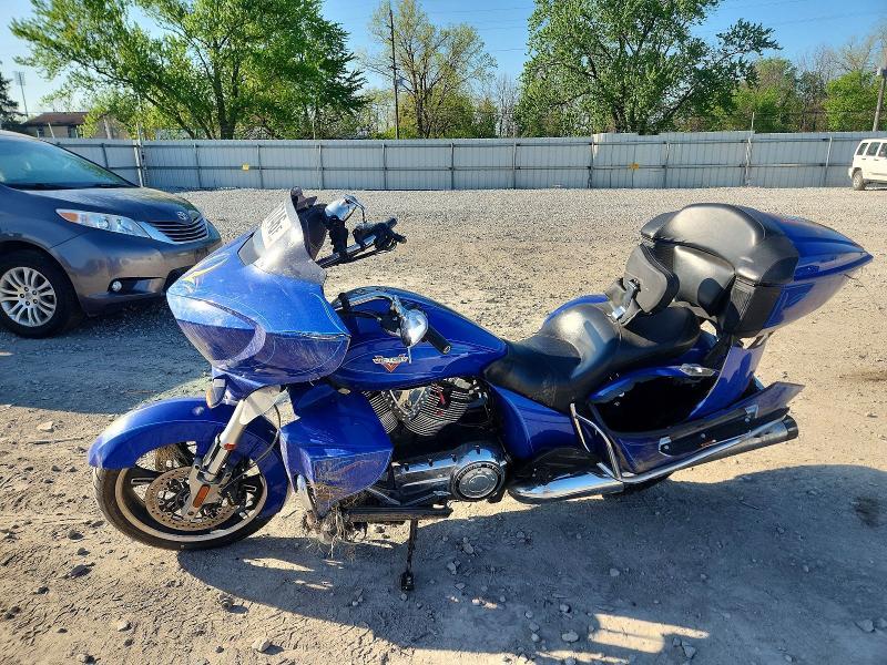 2013 Victory Cross Country Touring