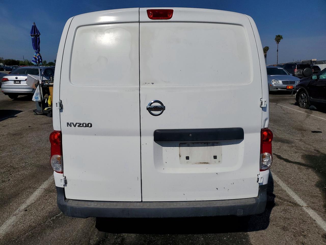 2017 Nissan NV200 S