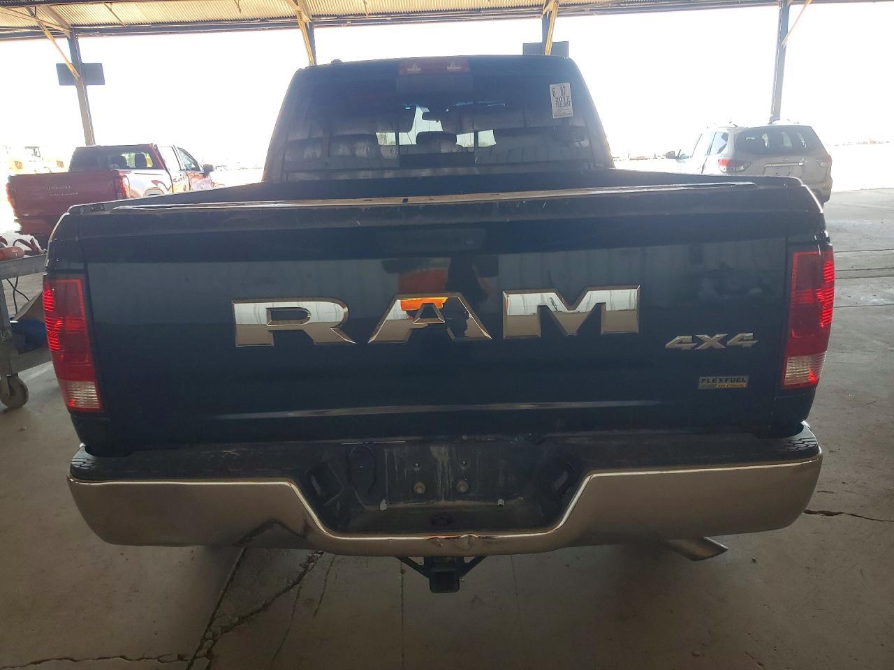 2017 Dodge RAM 1500 SLT