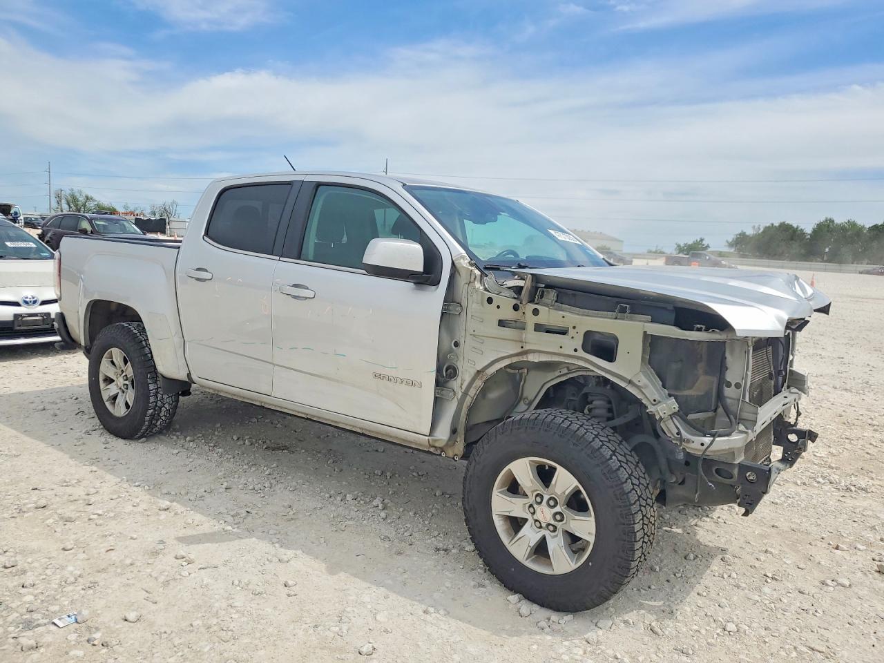 2016 GMC Canyon SLE