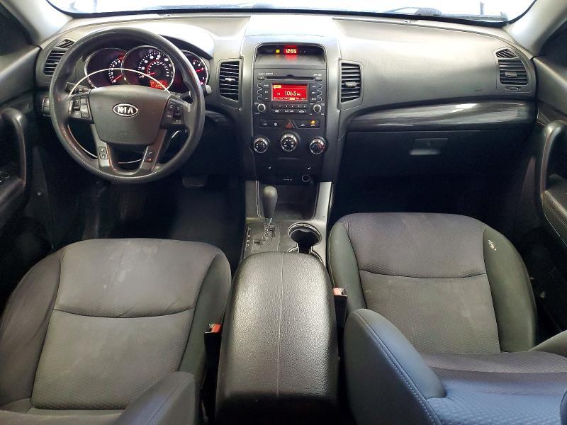 2011 KIA Sorento lx