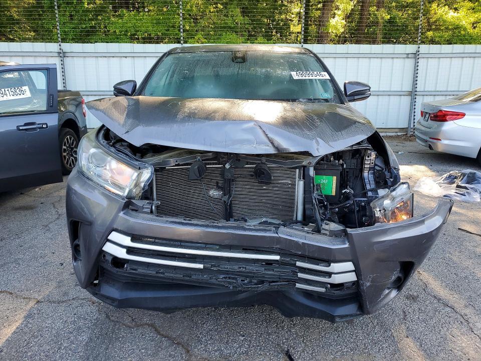 2018 Toyota Highlander le