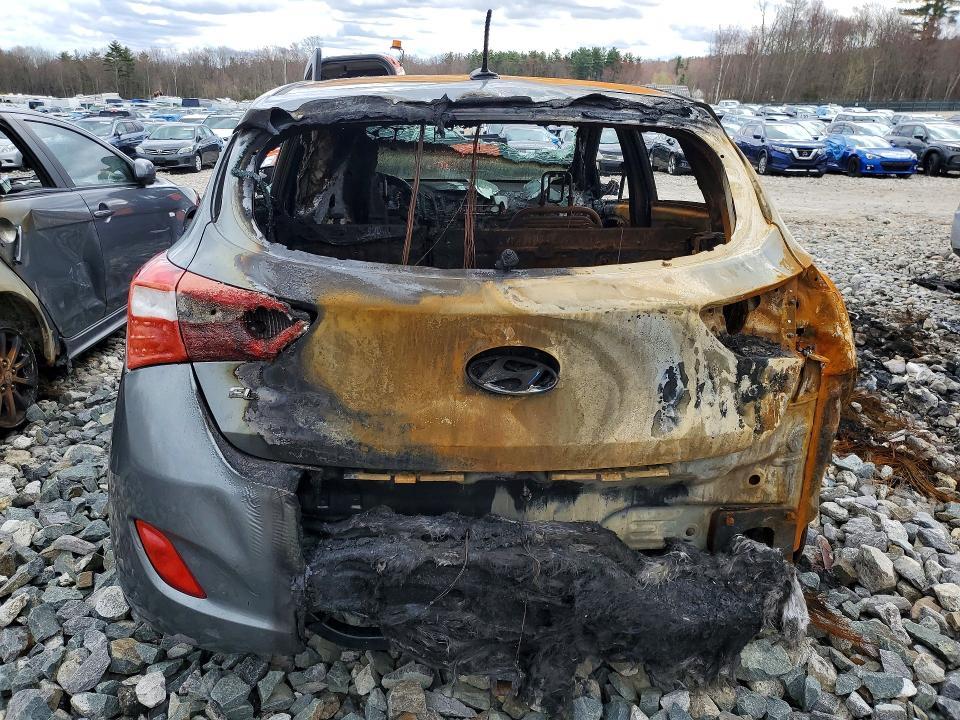 2017 Hyundai Elantra gt Base