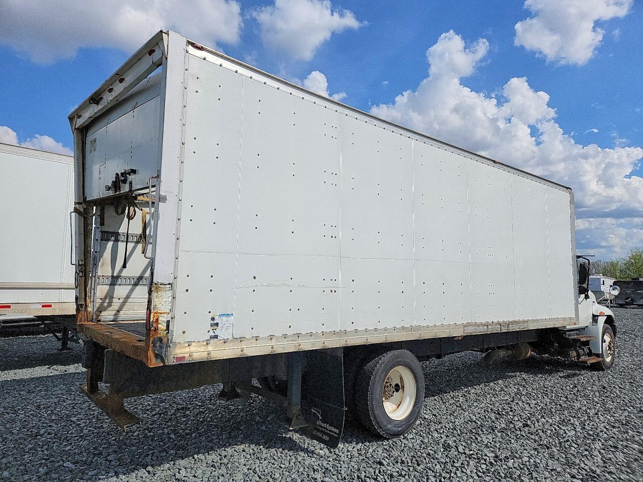 2013 International MA025 BOX Truck