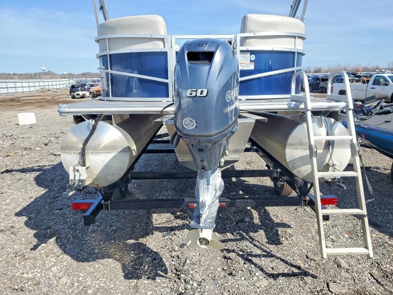 2022 Sunchaser Visa 18 FIS