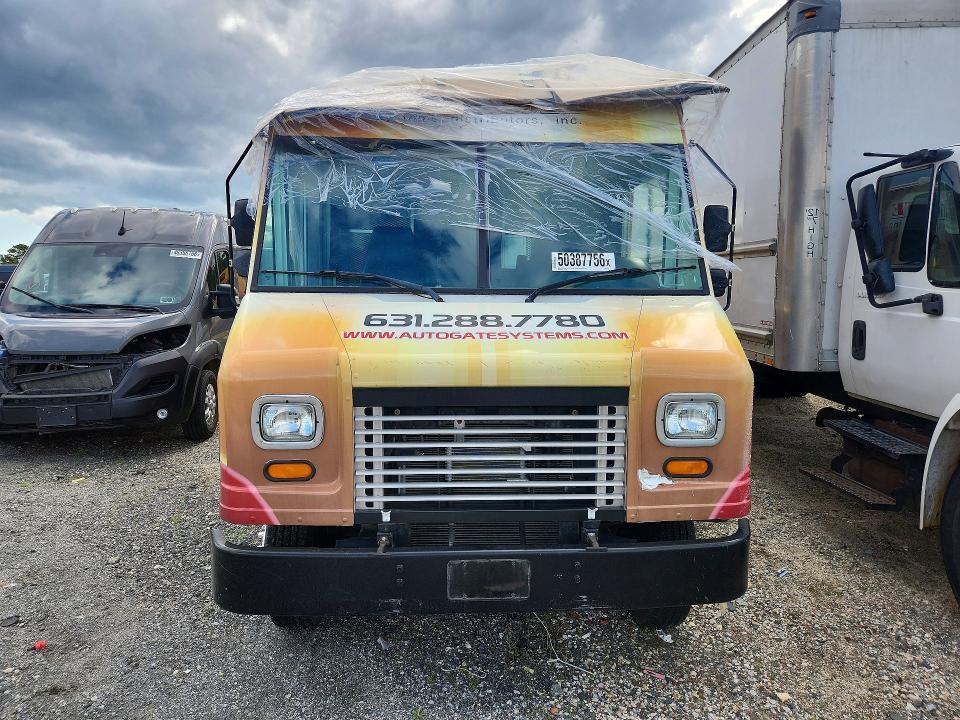 2010 Ford E350 Delivery Truck